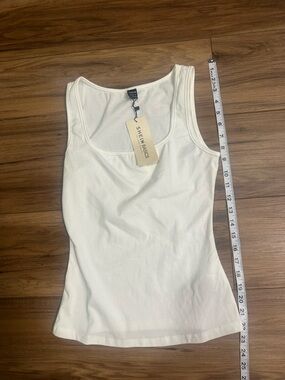 SHEIN white Tank Top